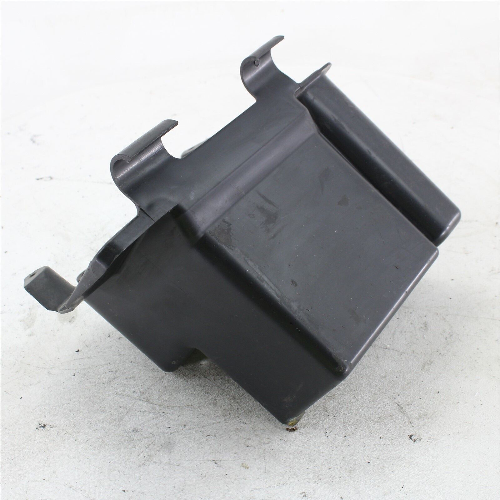 06-09 Suzuki Boulevard M109R VZR1800 OEM Battery Box Tray Holder 41541-48G00