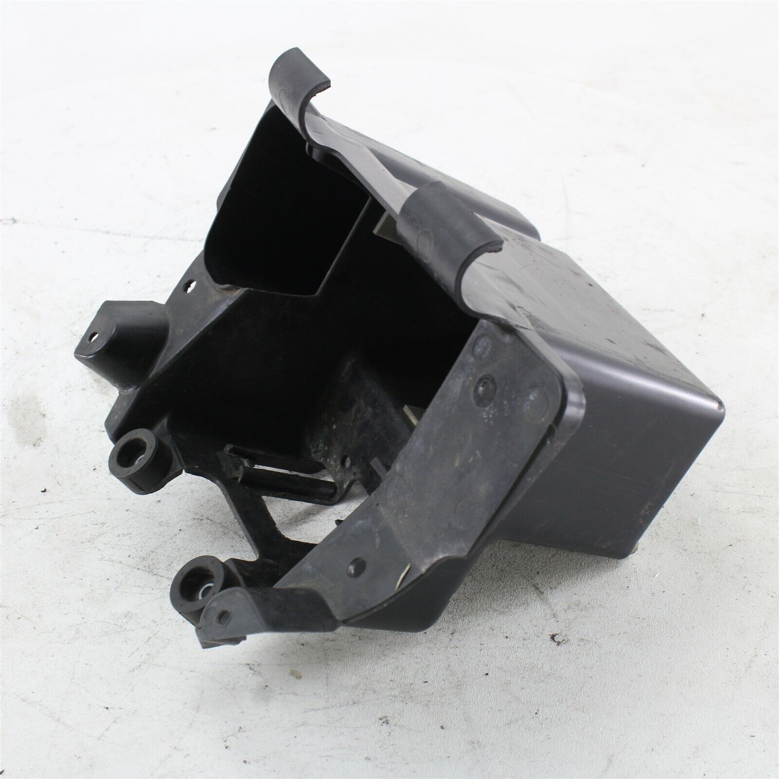 06-09 Suzuki Boulevard M109R VZR1800 OEM Battery Box Tray Holder 41541-48G00