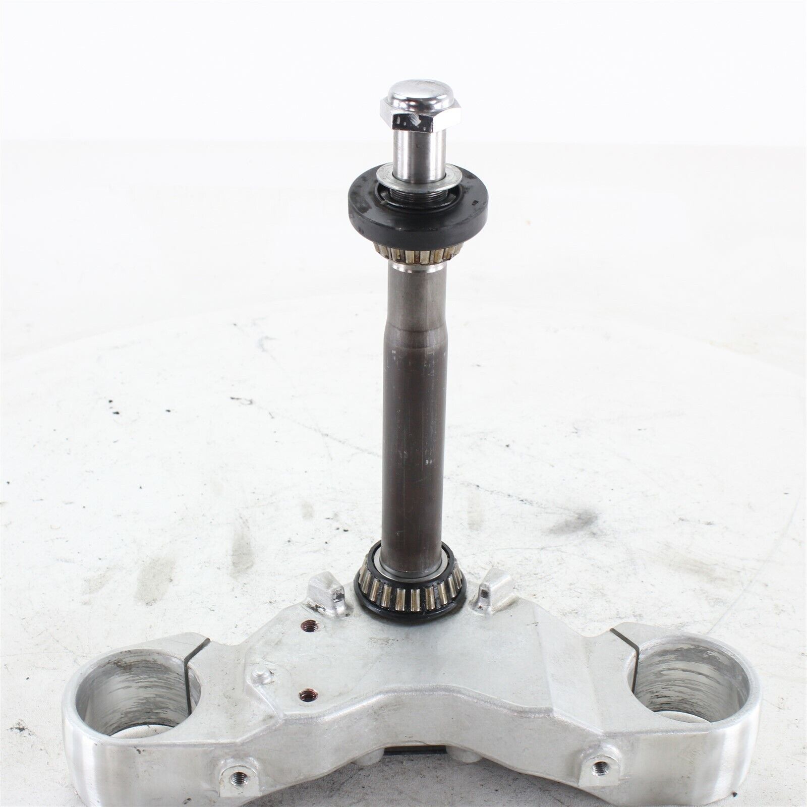 06-14 Suzuki Boulevard M109R VZR1800 OEM Lower Triple Tree Steering Stem Clamp