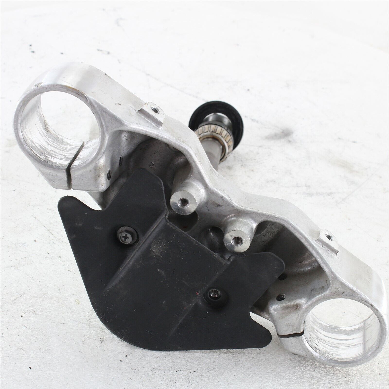 06-14 Suzuki Boulevard M109R VZR1800 OEM Lower Triple Tree Steering Stem Clamp