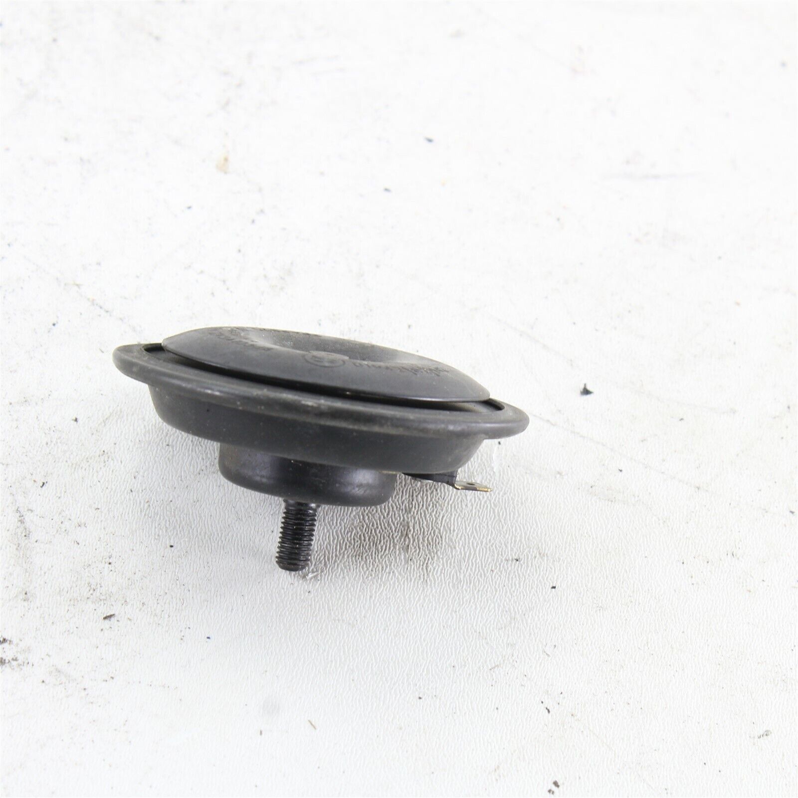 06-20 Suzuki Boulevard M109R VZR1800 OEM Horn