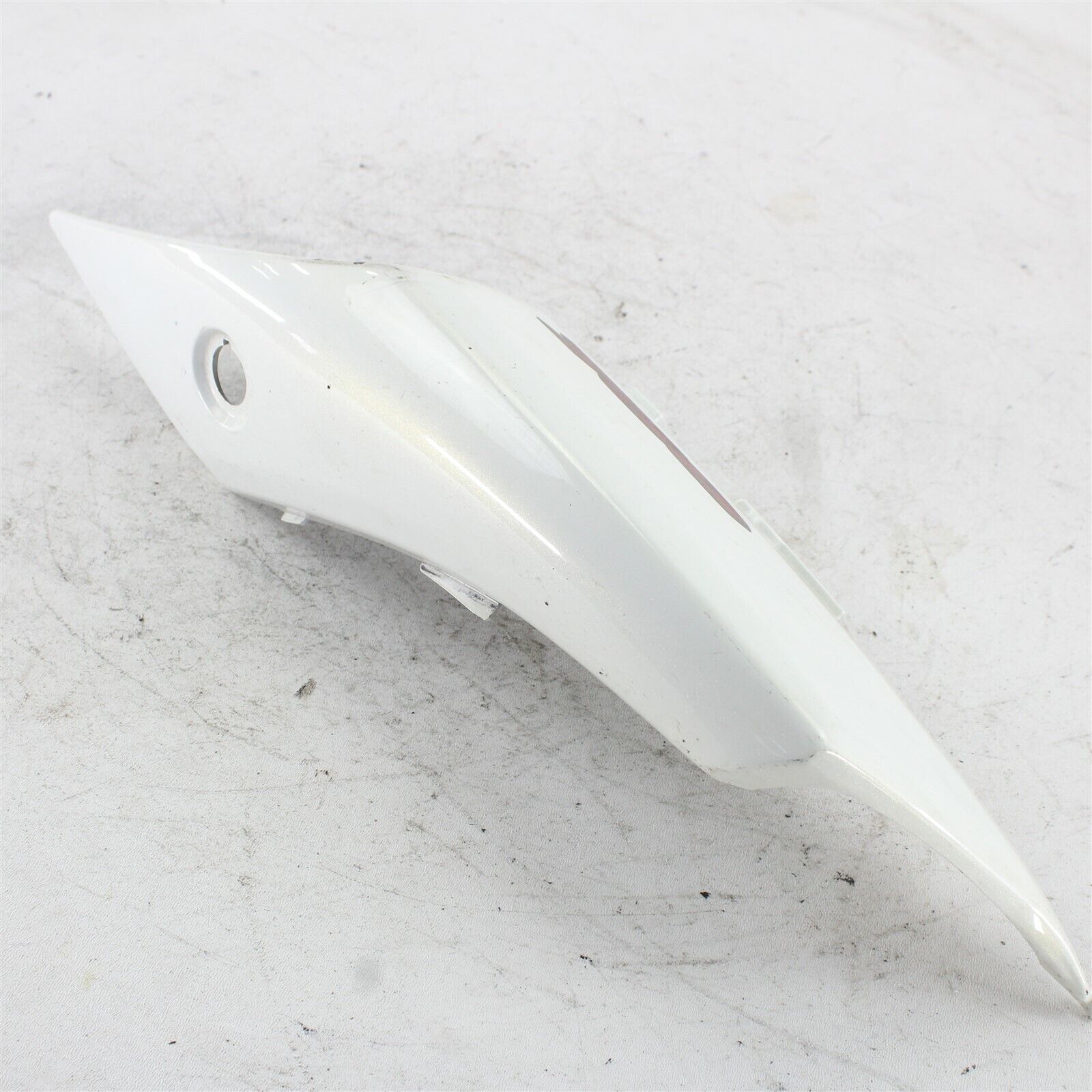 2008 2009 Suzuki GSXR750 GSXR 750 OEM RIGHT TAIL FAIRING COVER 47811-37H