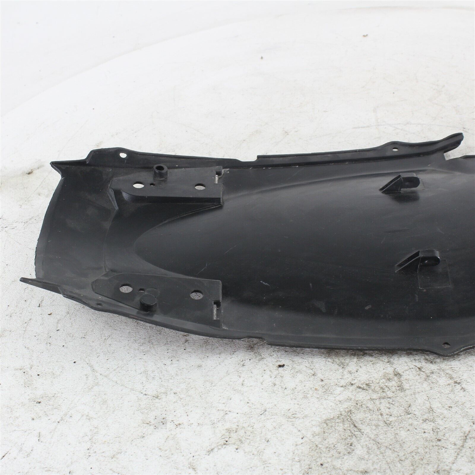 05 06 SUZUKI GSXR1000 UNDER TAIL FAIRING 63112-41G00-YHH